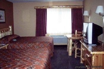 Pine Peaks Lodge & Suites Cross Lake Zimmer foto